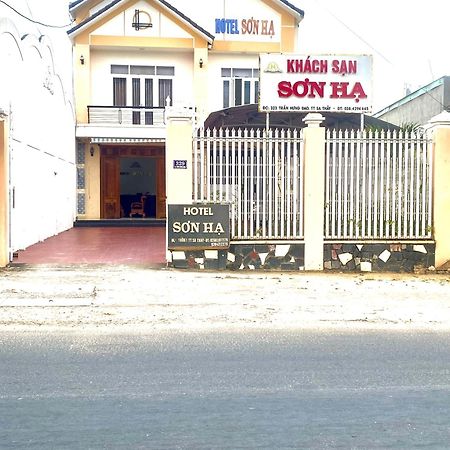 崑嵩市 Khach San Son Ha酒店 外观 照片